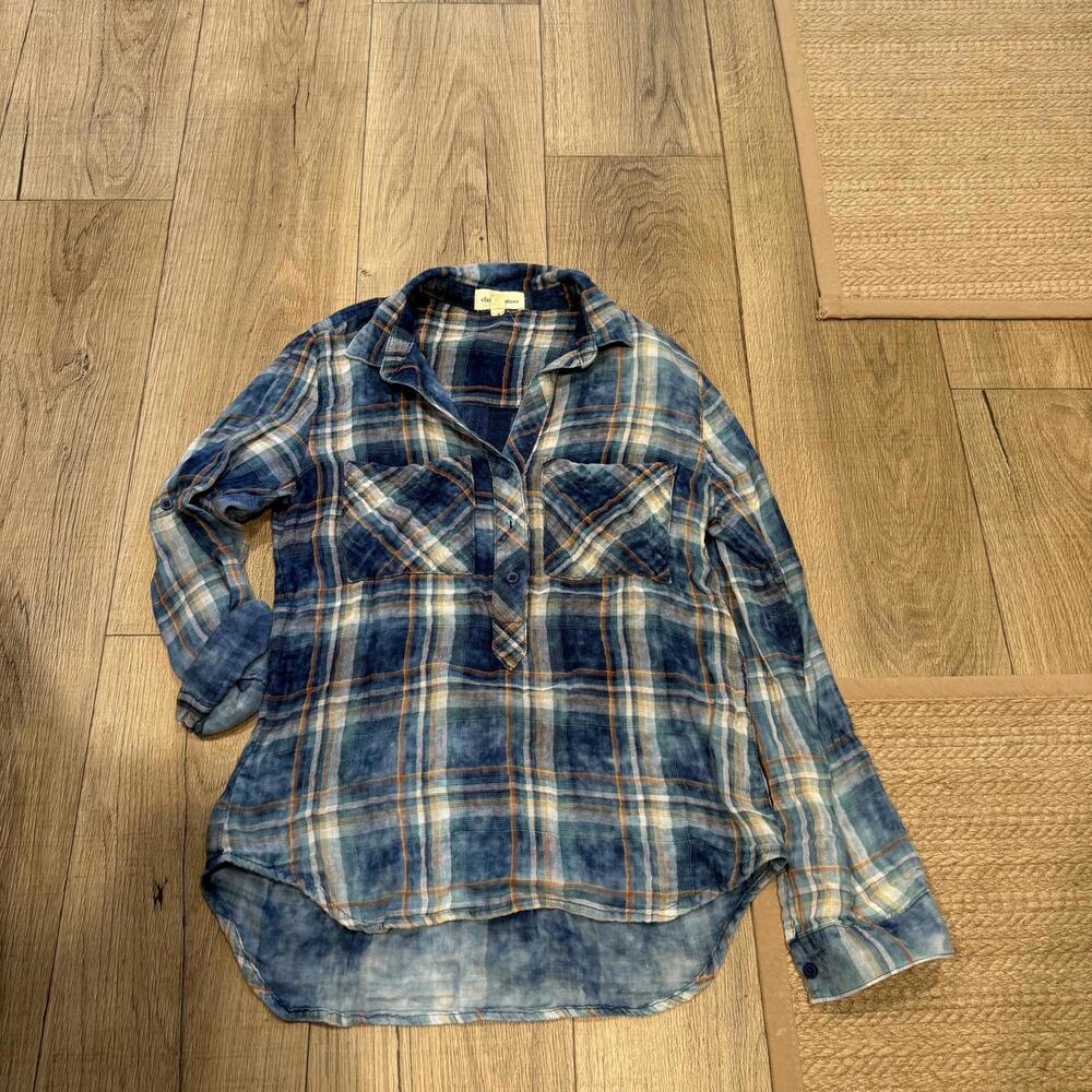 cloth & stone Women's XS Blue Plaid Button-Up Shirt